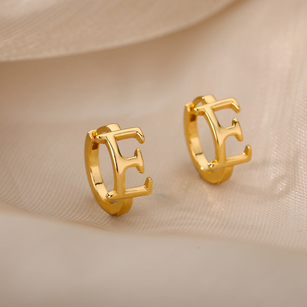 Initiale Stud Collection