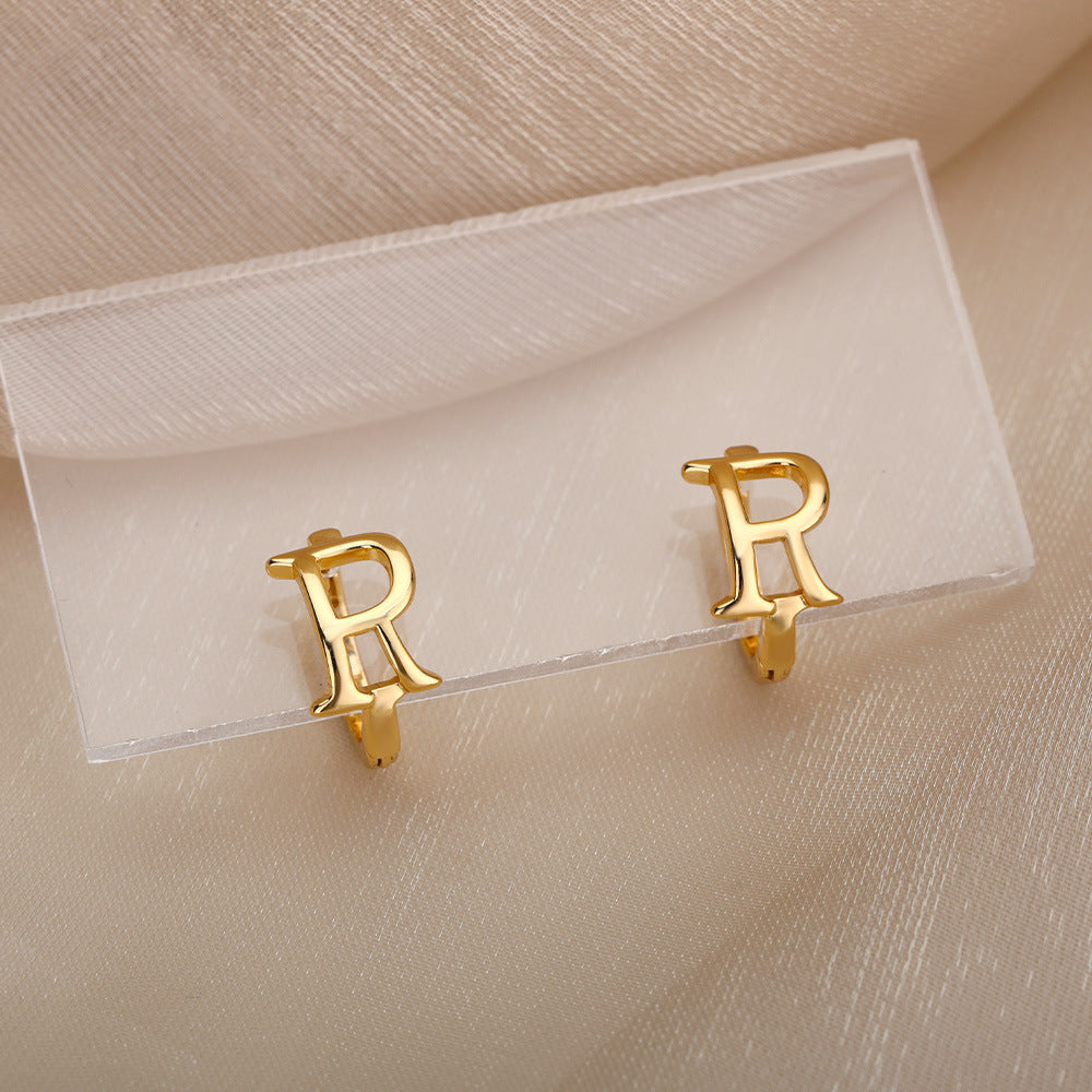 Initiale Stud Collection