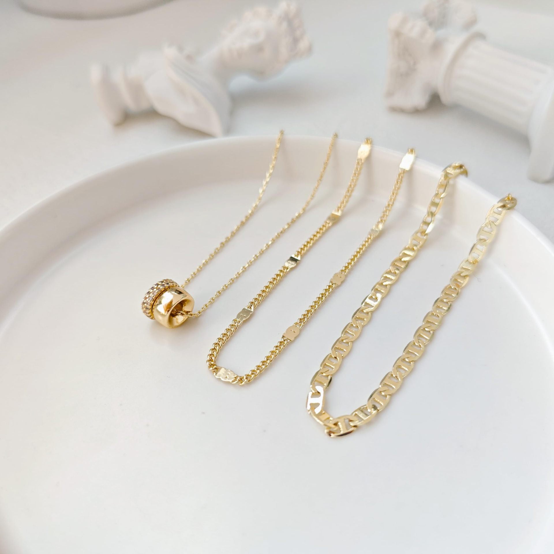 Celestia Zircon Necklace