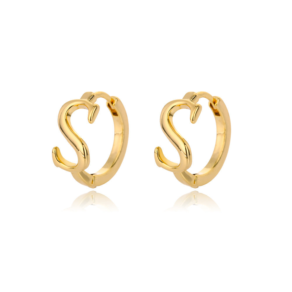 Initiale Stud Collection