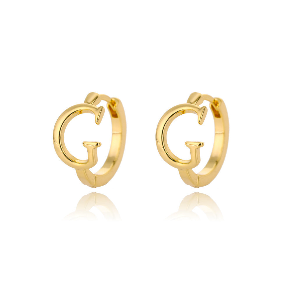 Initiale Stud Collection