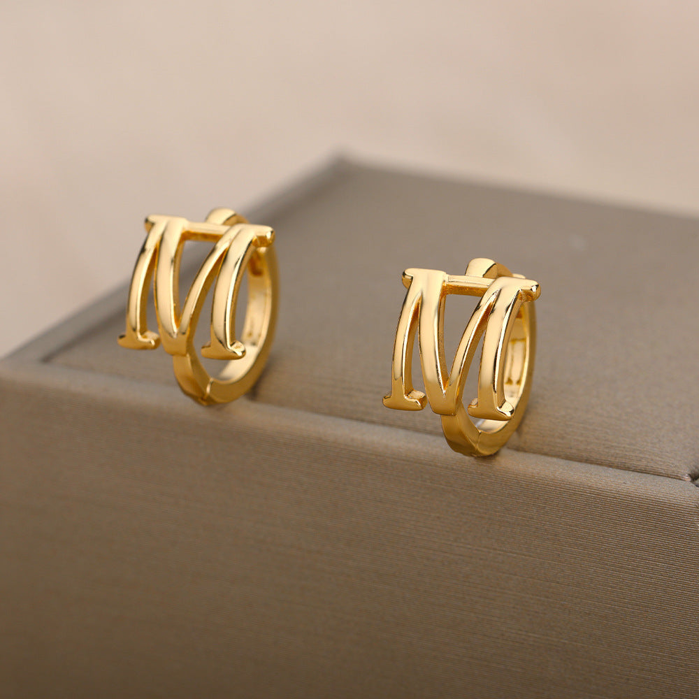 Initiale Stud Collection